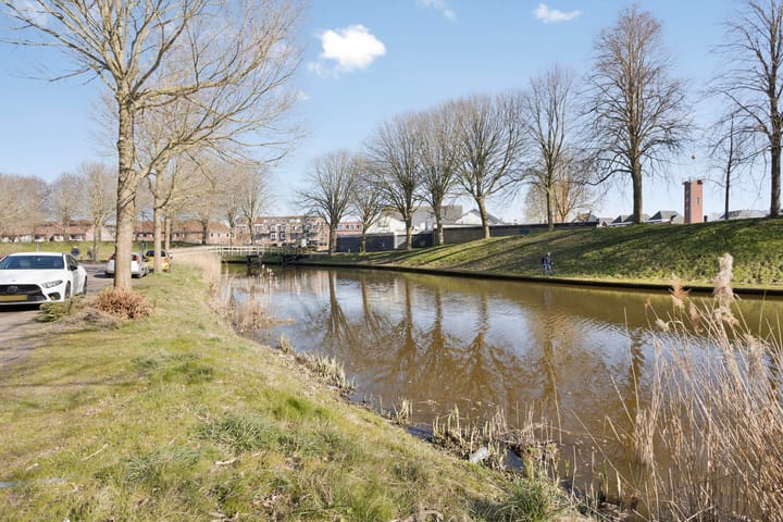 Photo 28 of Minne Hofstrastraat 46