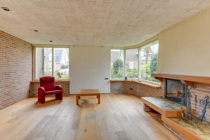 Photo 11 of Weegbree 5