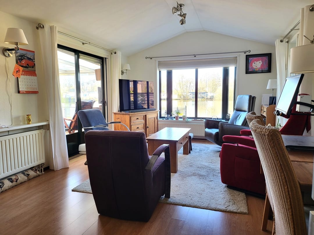 Foto 11 van Vijverweg 1-183