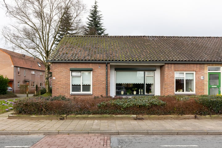 Bekijk foto van Acacialaan 44