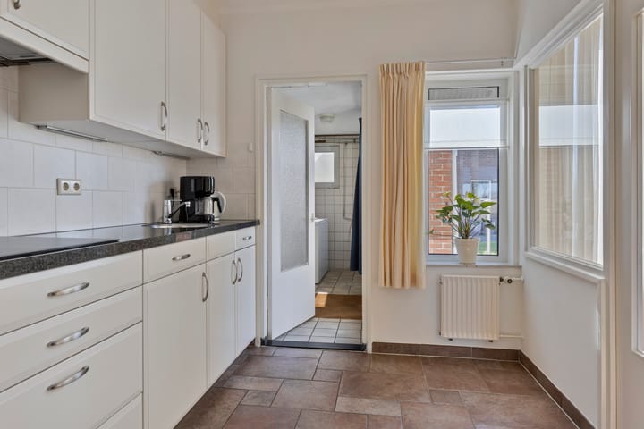 Photo 21 of Harpersweg 6