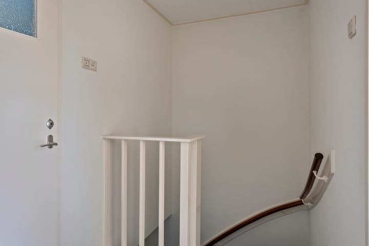 Photo 27 of Harpersweg 6