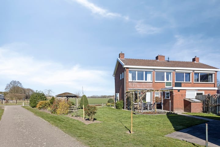 Photo 56 of Harpersweg 6