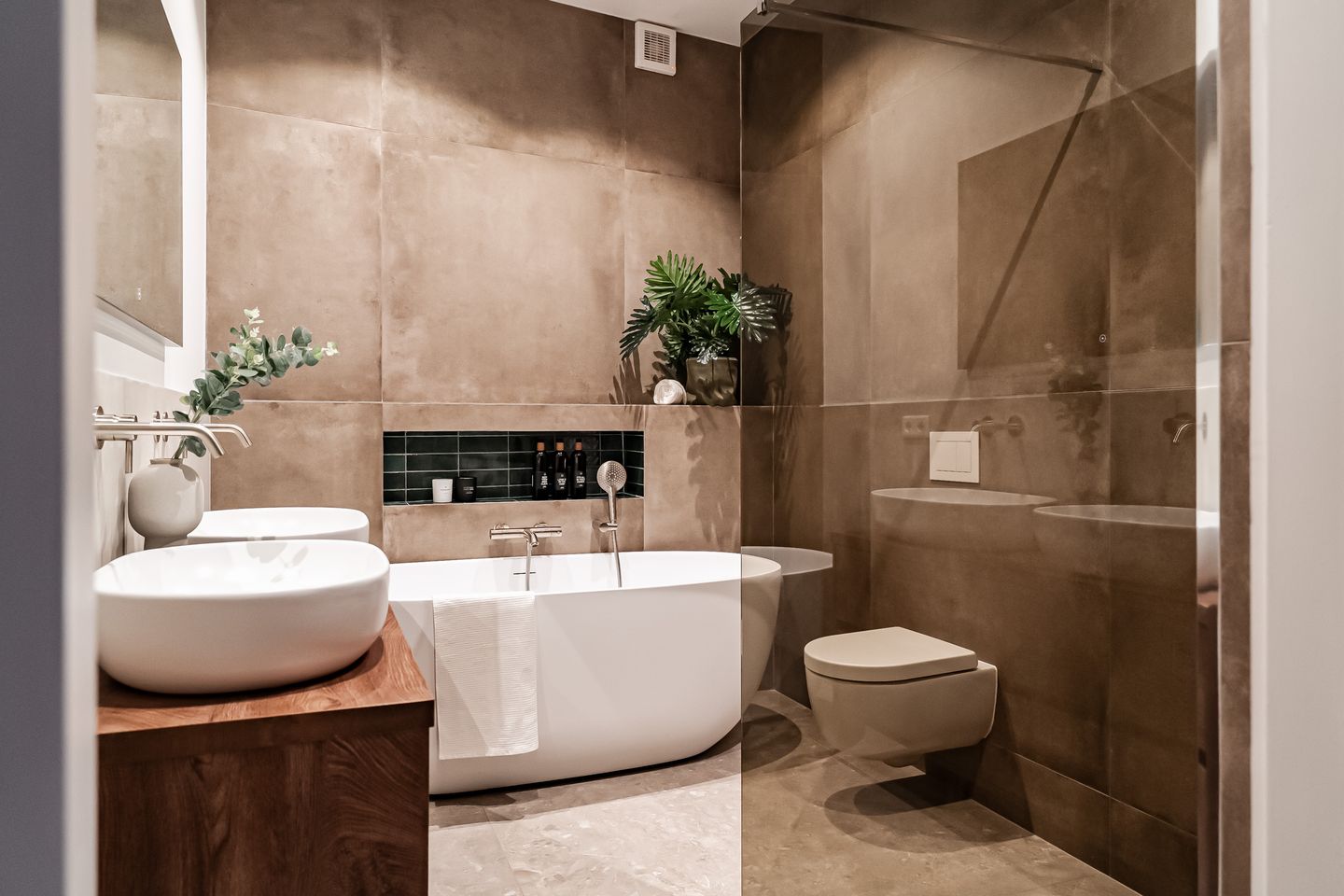 Foto 14 van Bloemendaalsestraatweg 66