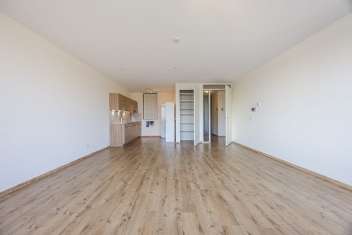 Photo 9 of Koninginnedijk 196