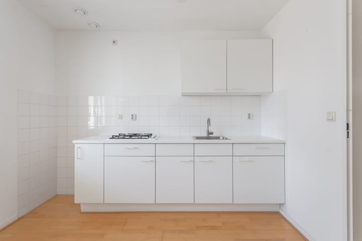 Foto 24 van Roeselarestraat 21