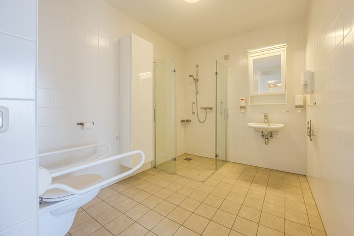 Photo 17 of Koninginnedijk 196