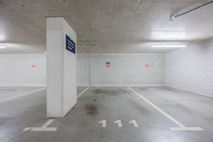 Photo 20 of Koninginnedijk 196