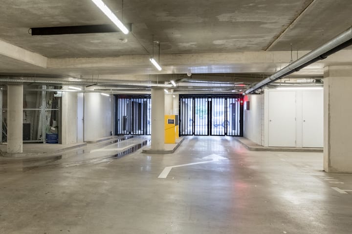 Photo 21 of Koninginnedijk 196