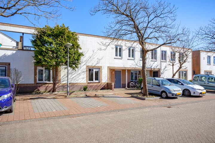 Foto 32 van Roeselarestraat 21