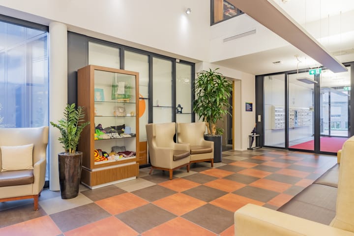 Photo 25 of Koninginnedijk 196