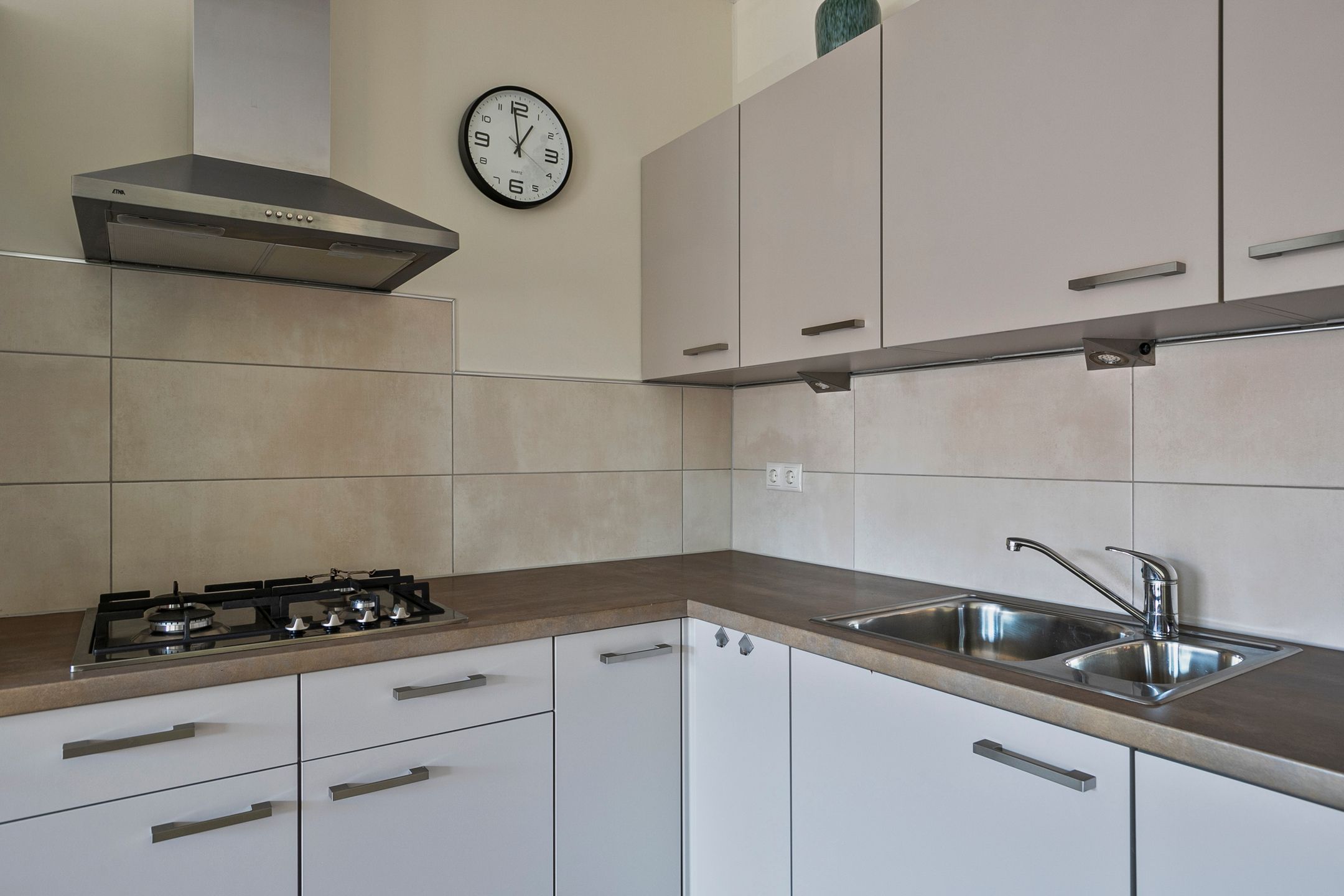 Foto 12 van Ons Genoegen 27