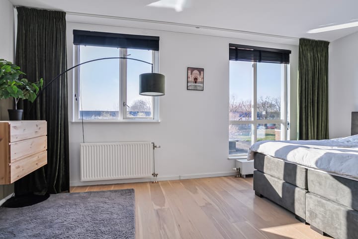 Photo 18 of Maasdijk 109