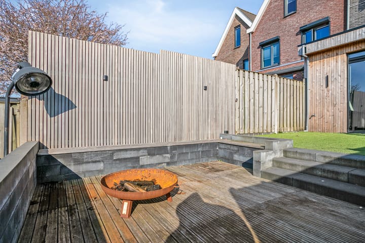 Photo 33 of Maasdijk 109