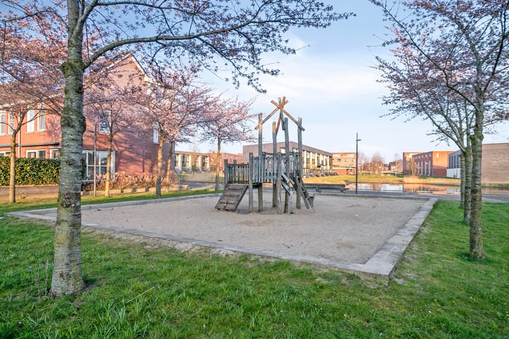 Photo 42 of Maasdijk 109