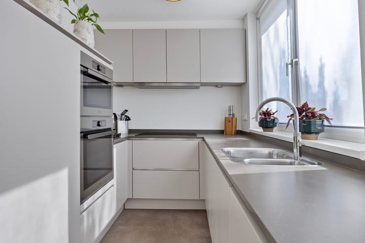 Foto 3 van Vlinderstraat 2