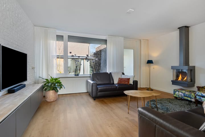 Foto 11 van Vlinderstraat 2