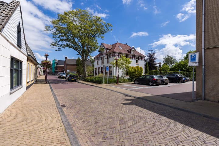 Photo 38 of Dorpsweg 31-A