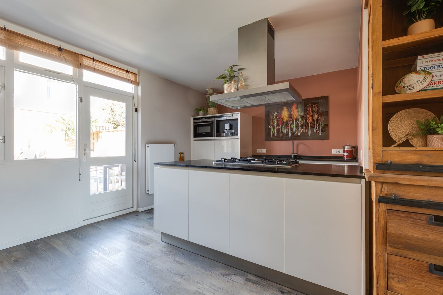 Foto 14 van Cornelis Trooststraat 90