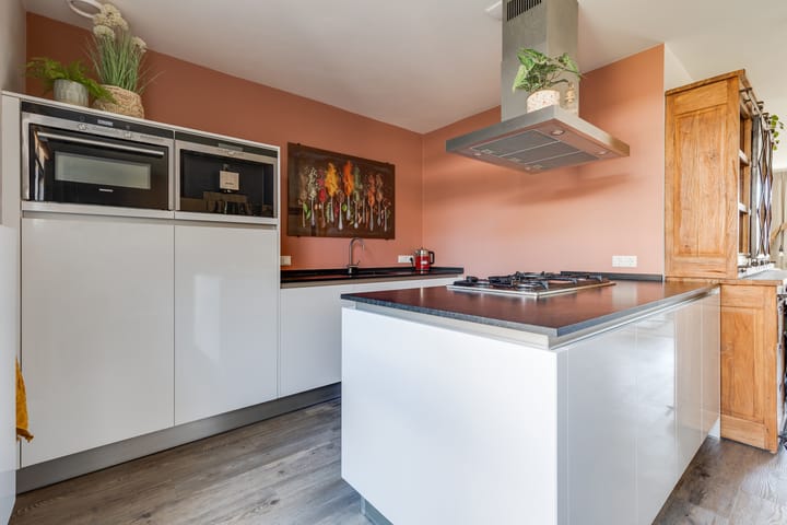 Foto 15 van Cornelis Trooststraat 90