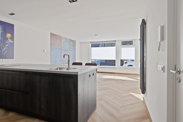 Foto 8 van Leenderweg 77