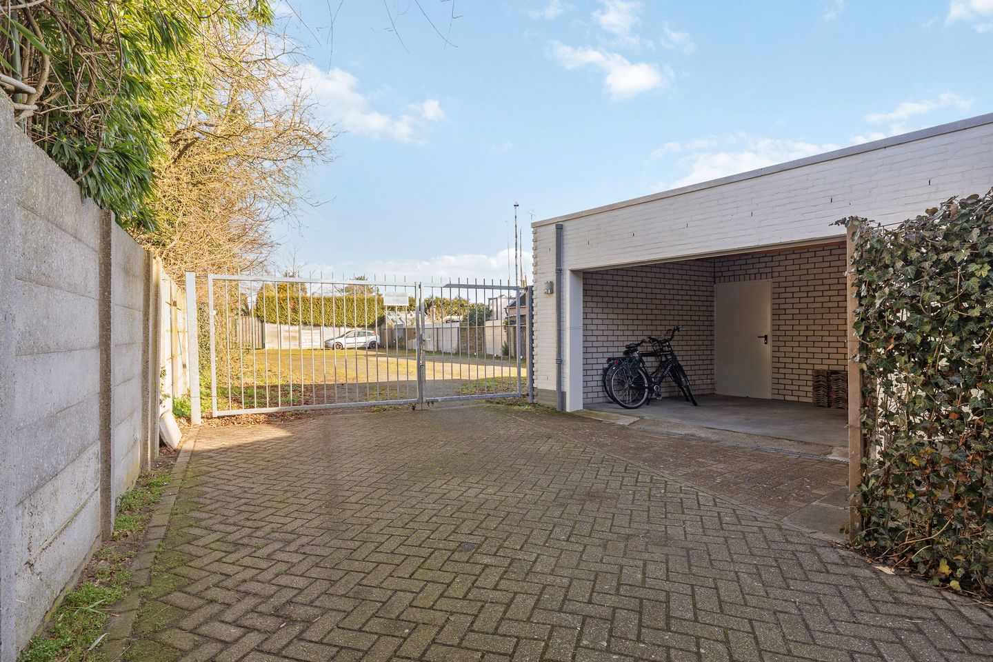 Foto 20 van Leenderweg 77