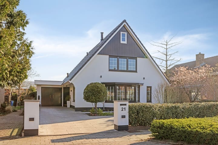 Foto 1 van Kerkweg 21