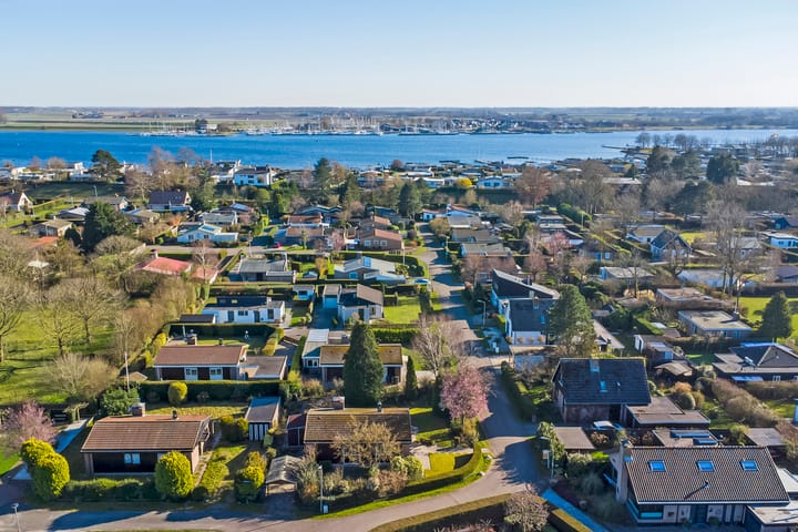 Foto 2 van Moerbeilaan 1