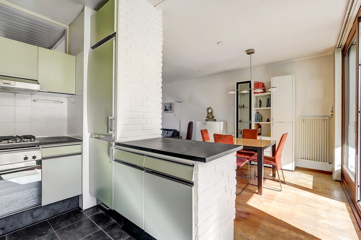 Foto 10 van Schultz van Haegenstraat 15