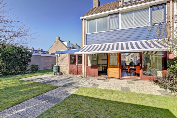 Foto 26 van Schultz van Haegenstraat 15