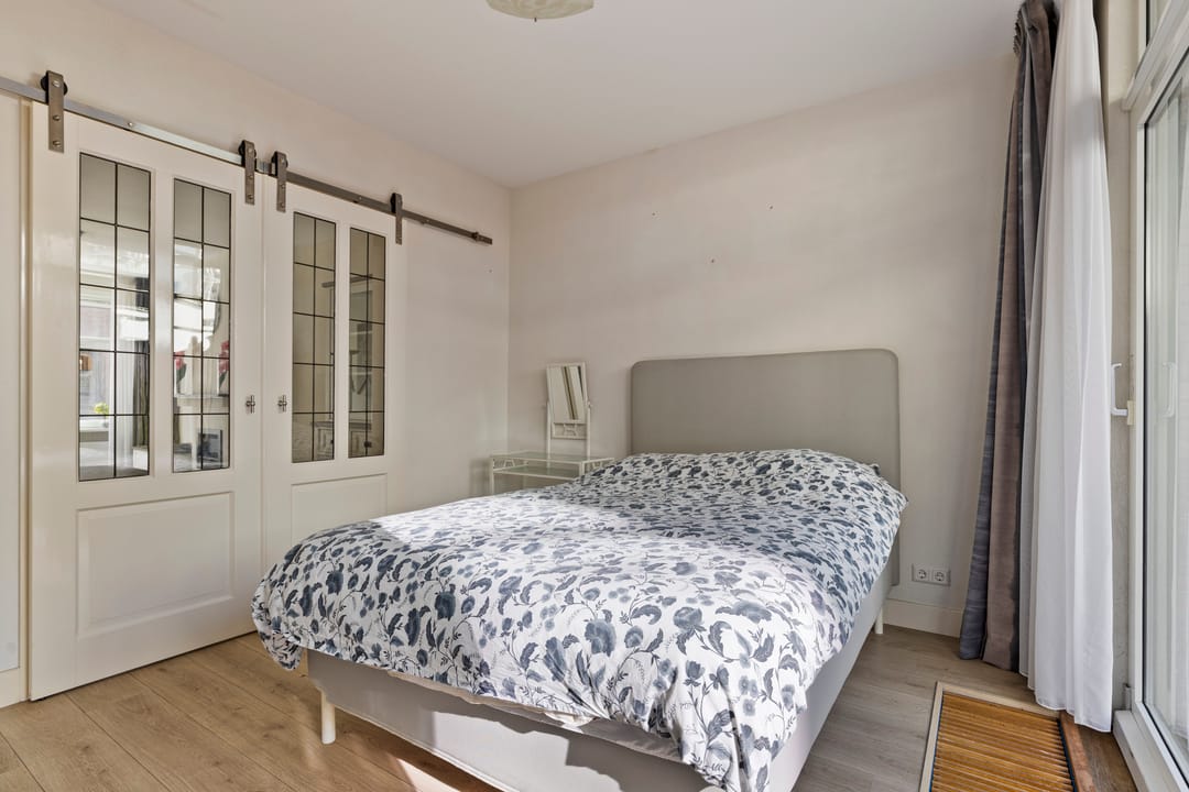 Photo 17 of Zwetstraat 66