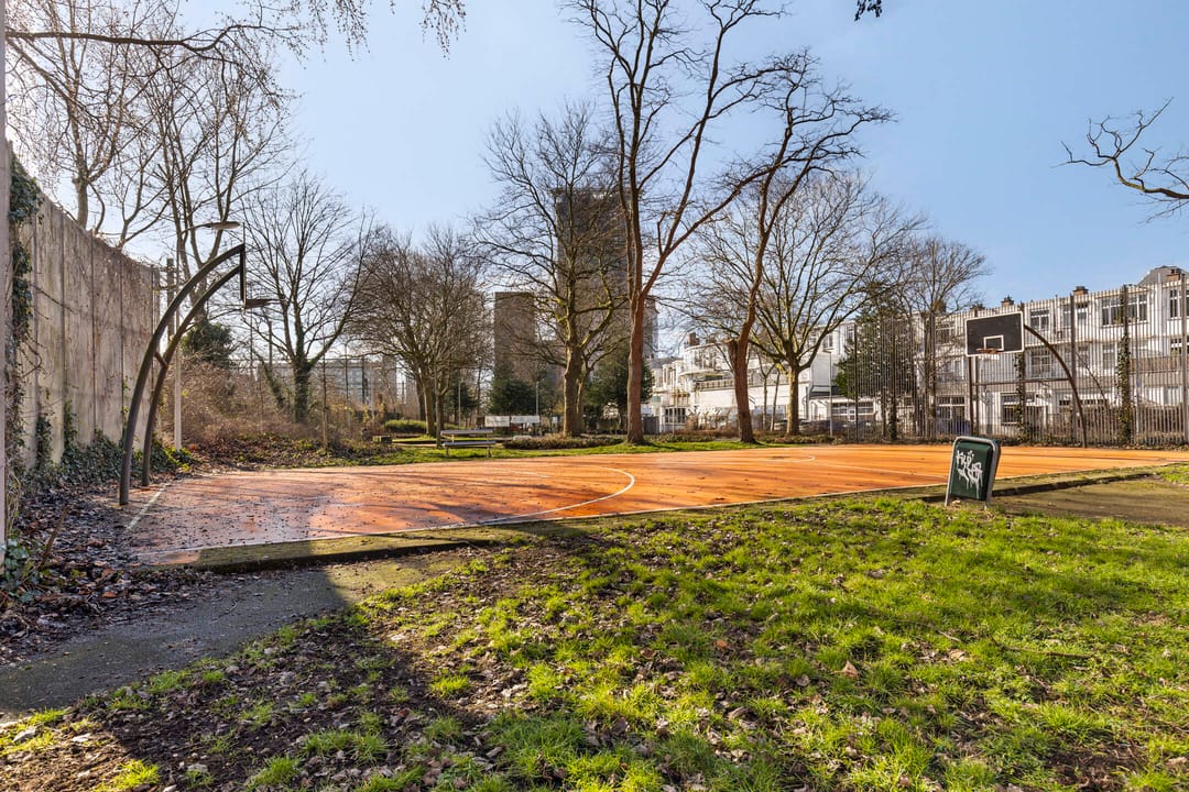 Photo 23 of Zwetstraat 66