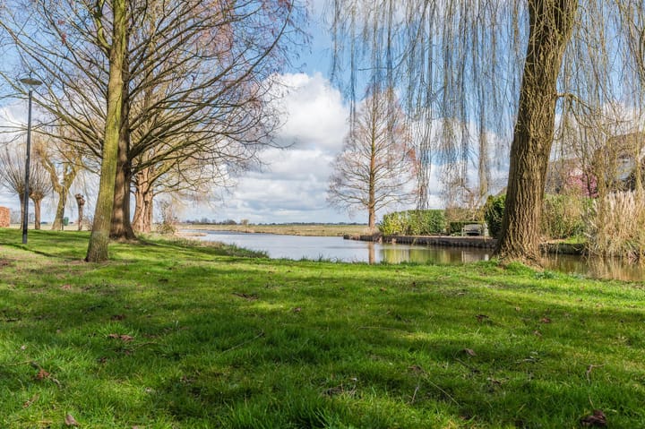 Foto 21 van Spinel 10