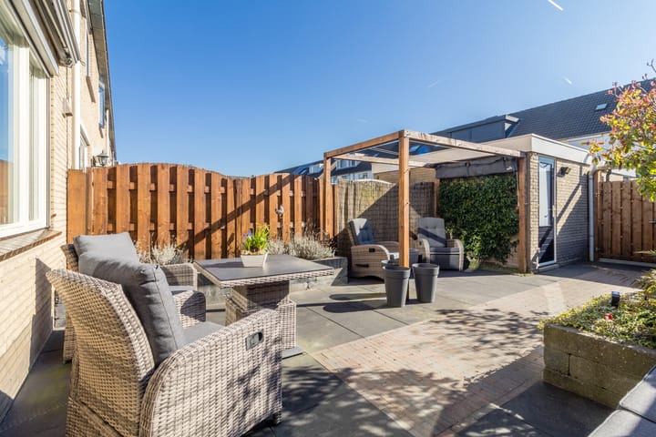 Foto 28 van Vuurdoornhof 21