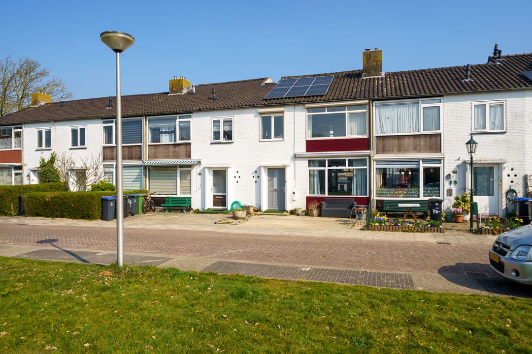 Photo 7 of van Limburg Stirumlaan 35