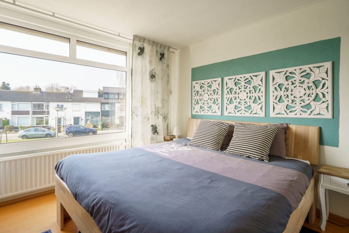 Foto 4 van van Limburg Stirumlaan 35