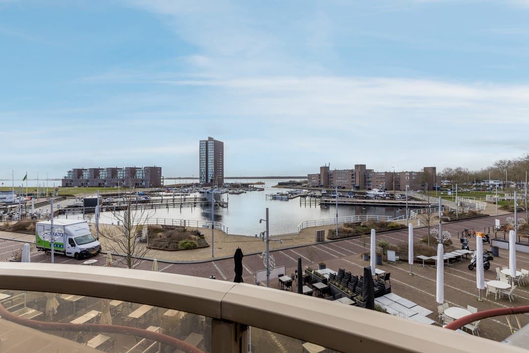 Foto 2 van Havenzicht 44