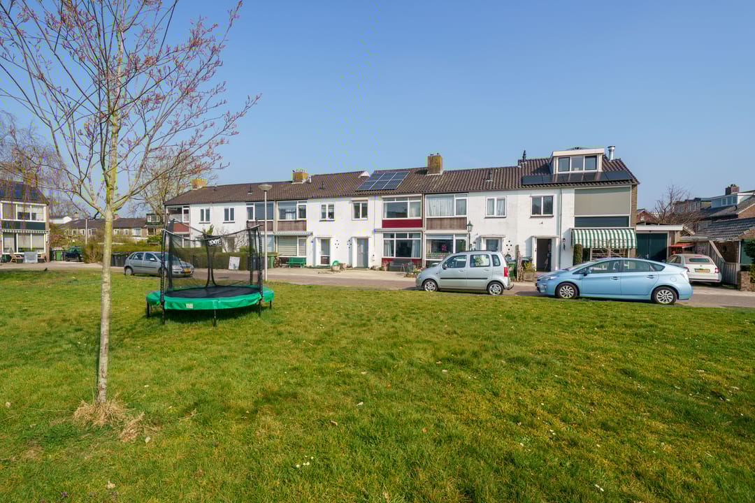 Photo 28 of van Limburg Stirumlaan 35