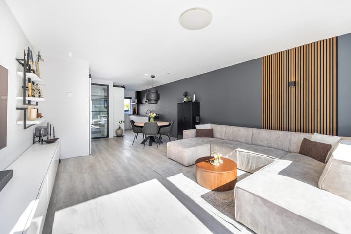 Photo 6 of Amstelhof 247