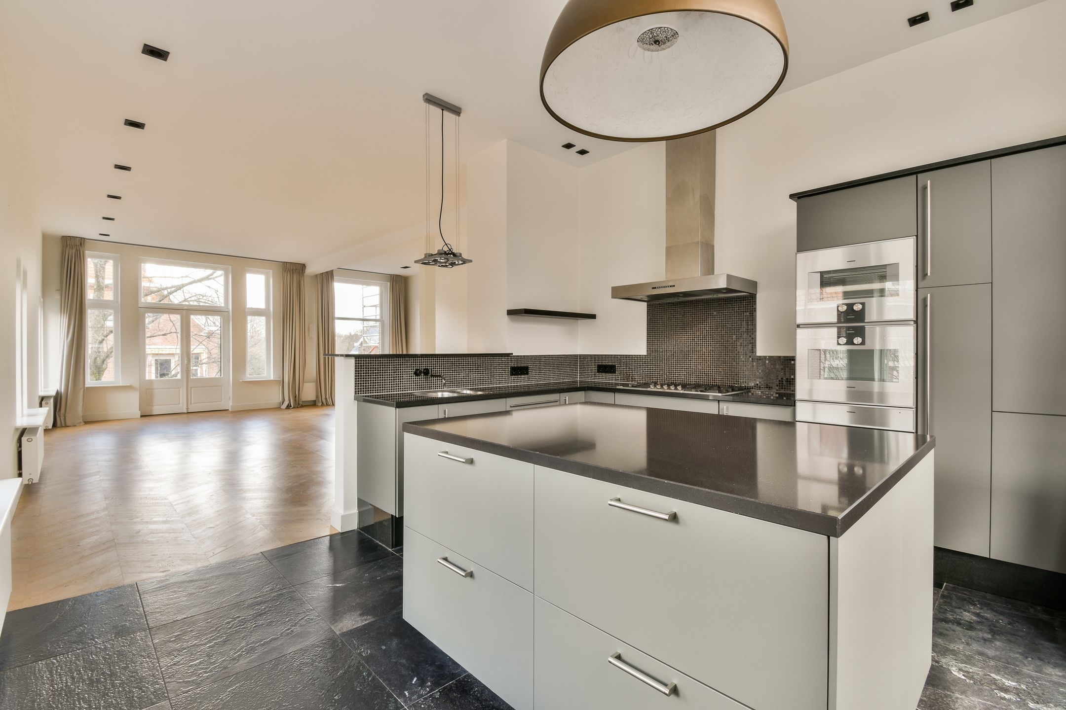 Foto 9 van Oranje Nassaulaan 69-B