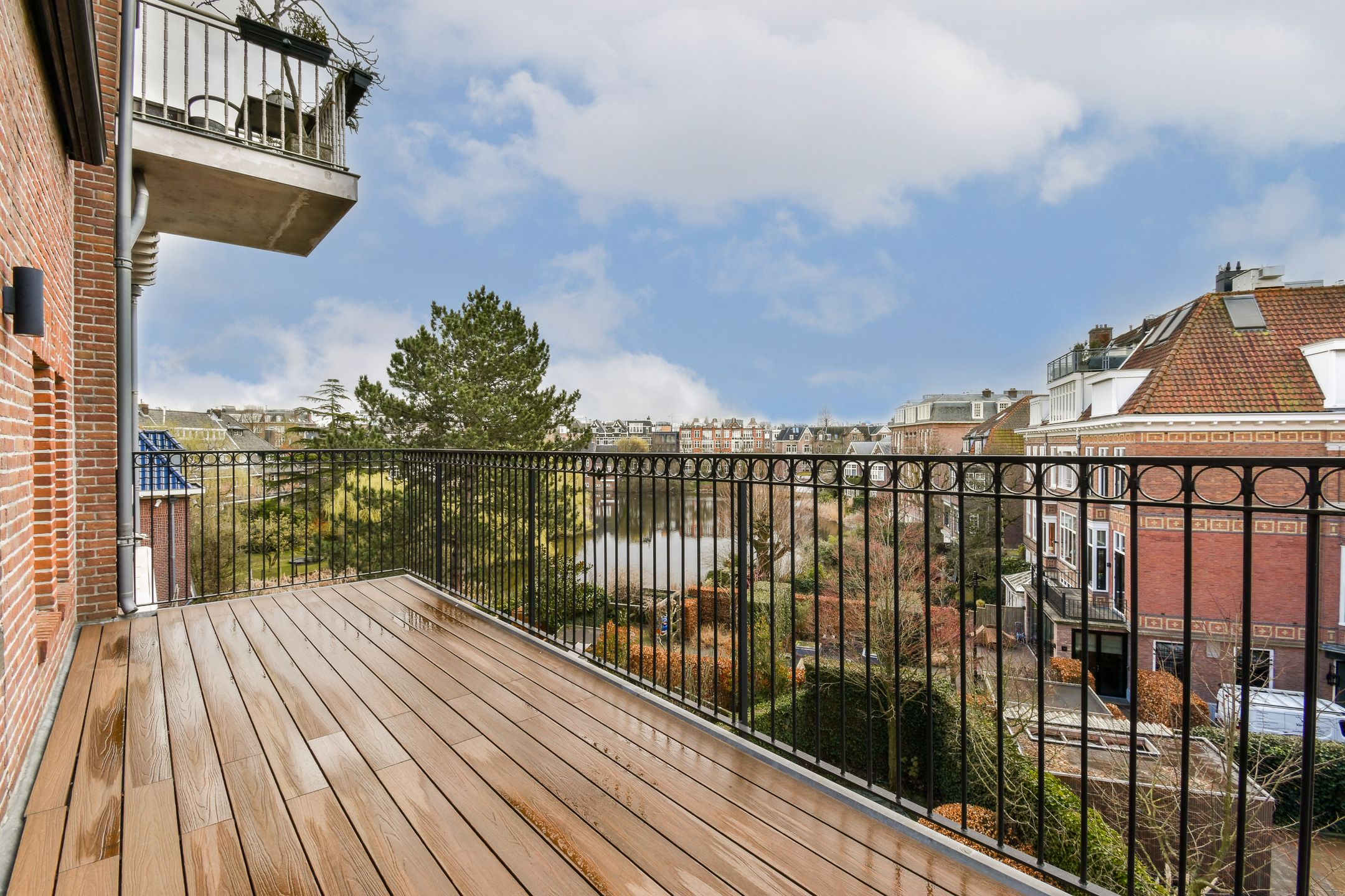 Foto 12 van Oranje Nassaulaan 69-B