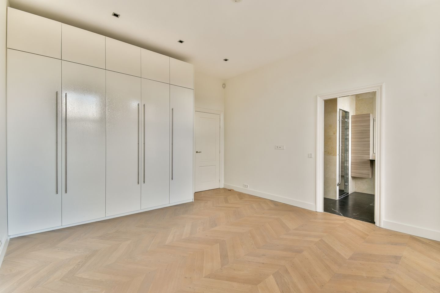 Foto 20 van Oranje Nassaulaan 69-B