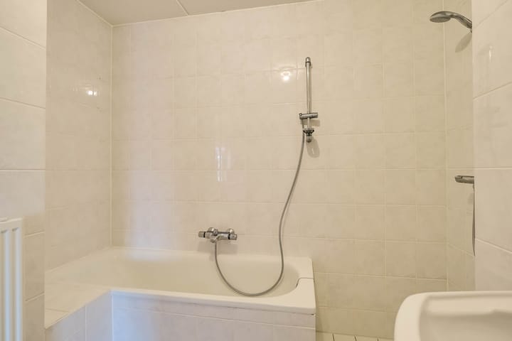 Foto 29 van De IJvelandssloot 9