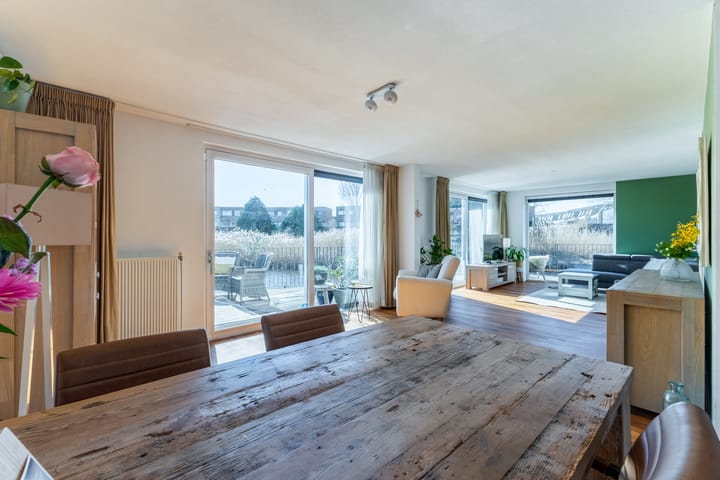 Foto 11 van Blauwe Ring 107