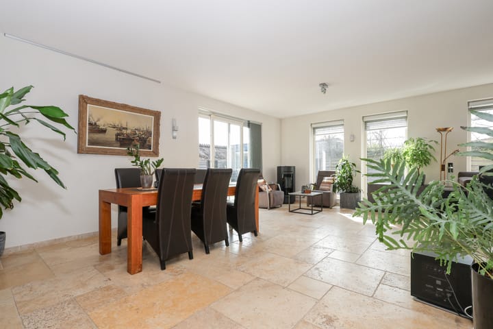 Foto 21 van Molenweg 38