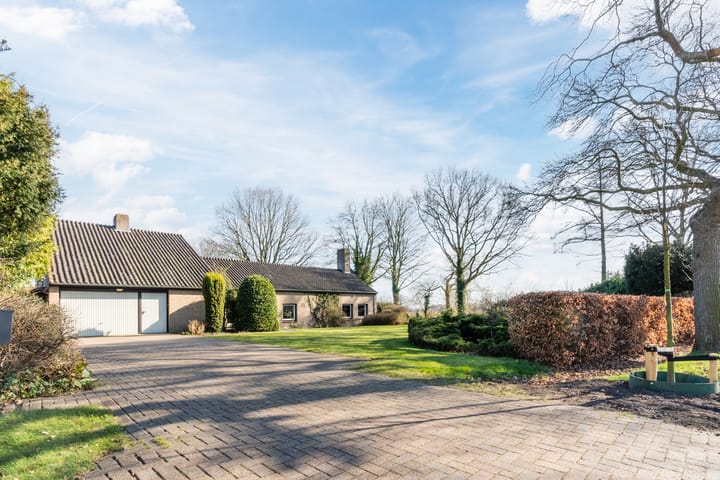 Foto 9 van Eikenlaan 9