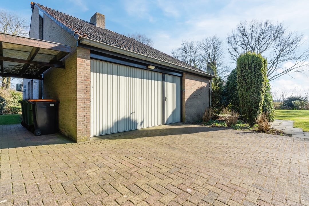 Foto 11 van Eikenlaan 9