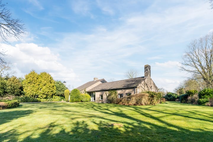 Foto 12 van Eikenlaan 9