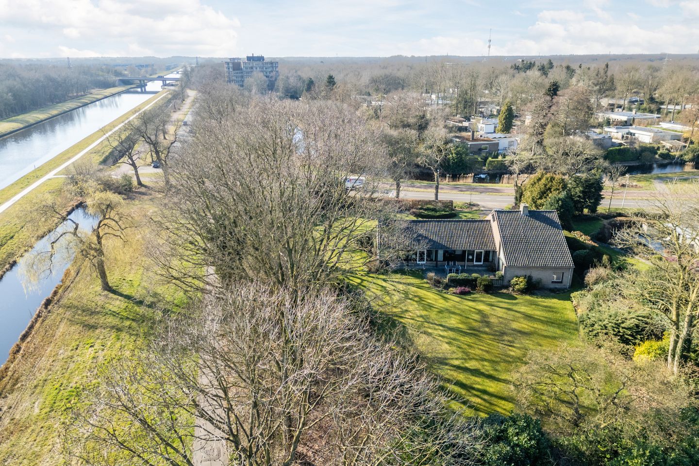 Foto 79 van Eikenlaan 9