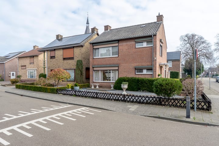 Foto 1 van Schoolstraat 23